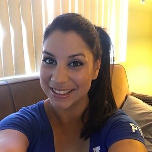 Meet your Posher, Sarai